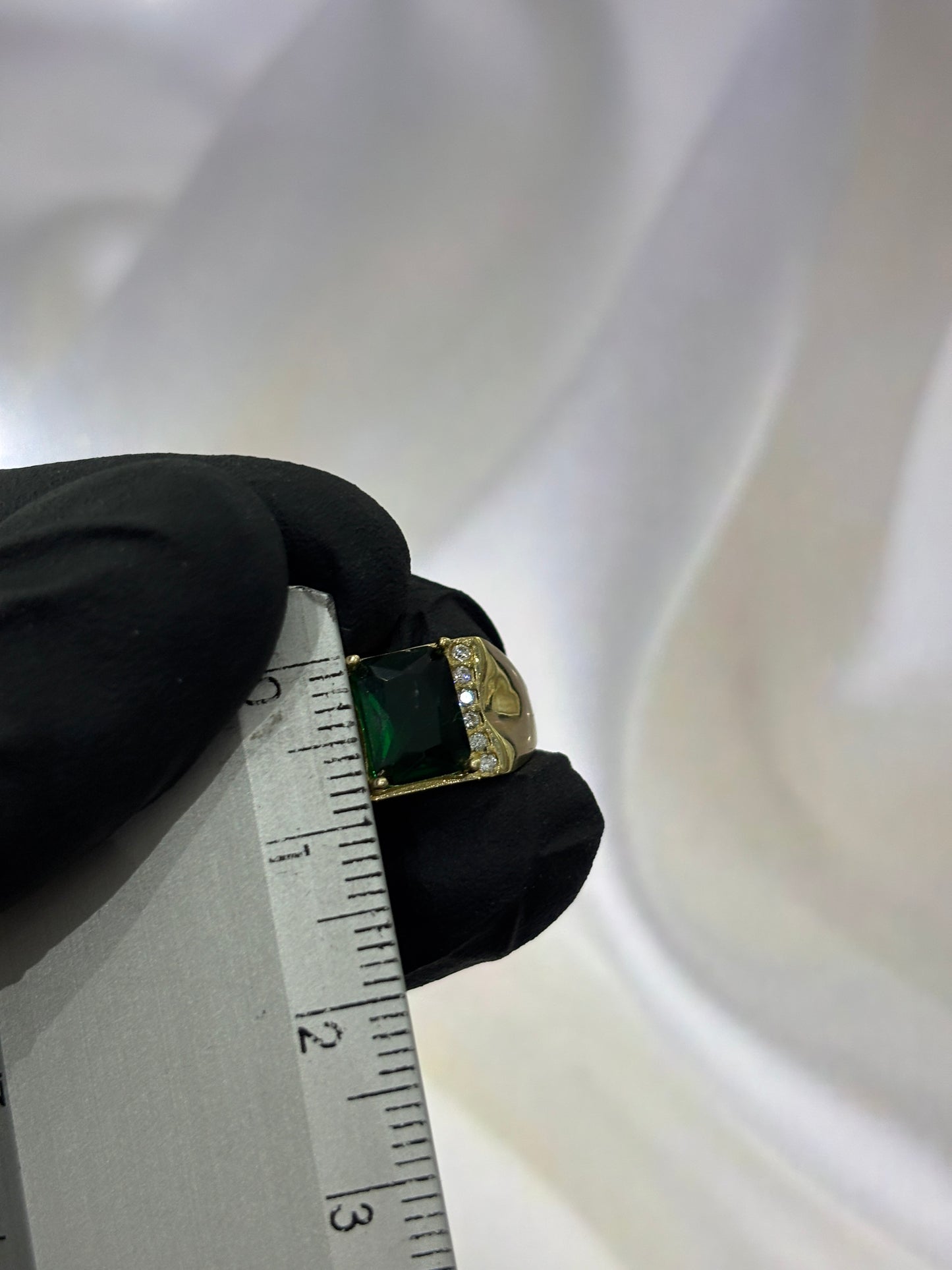 Anillo oro 10K caballero