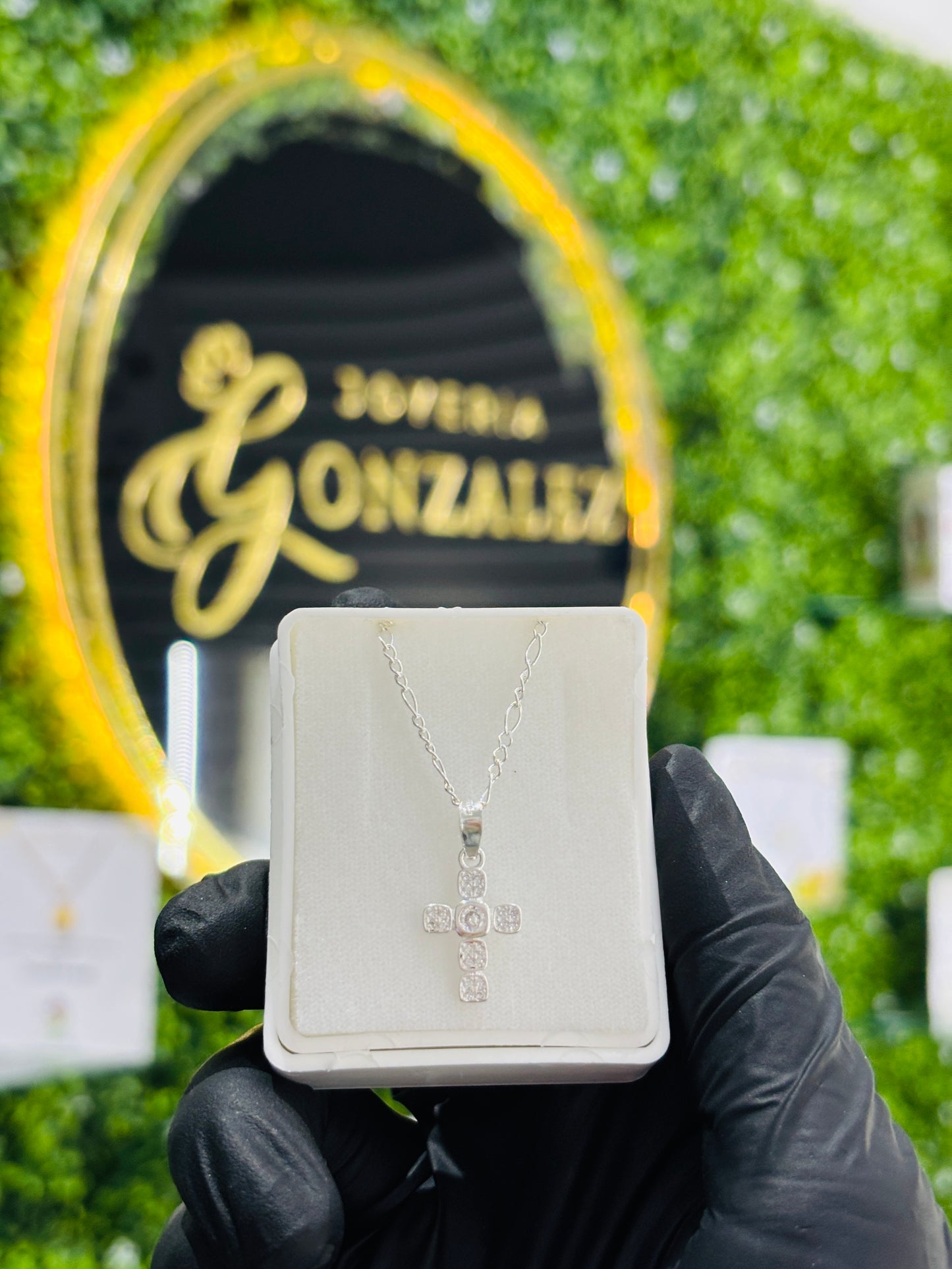 Cadena con dije plata