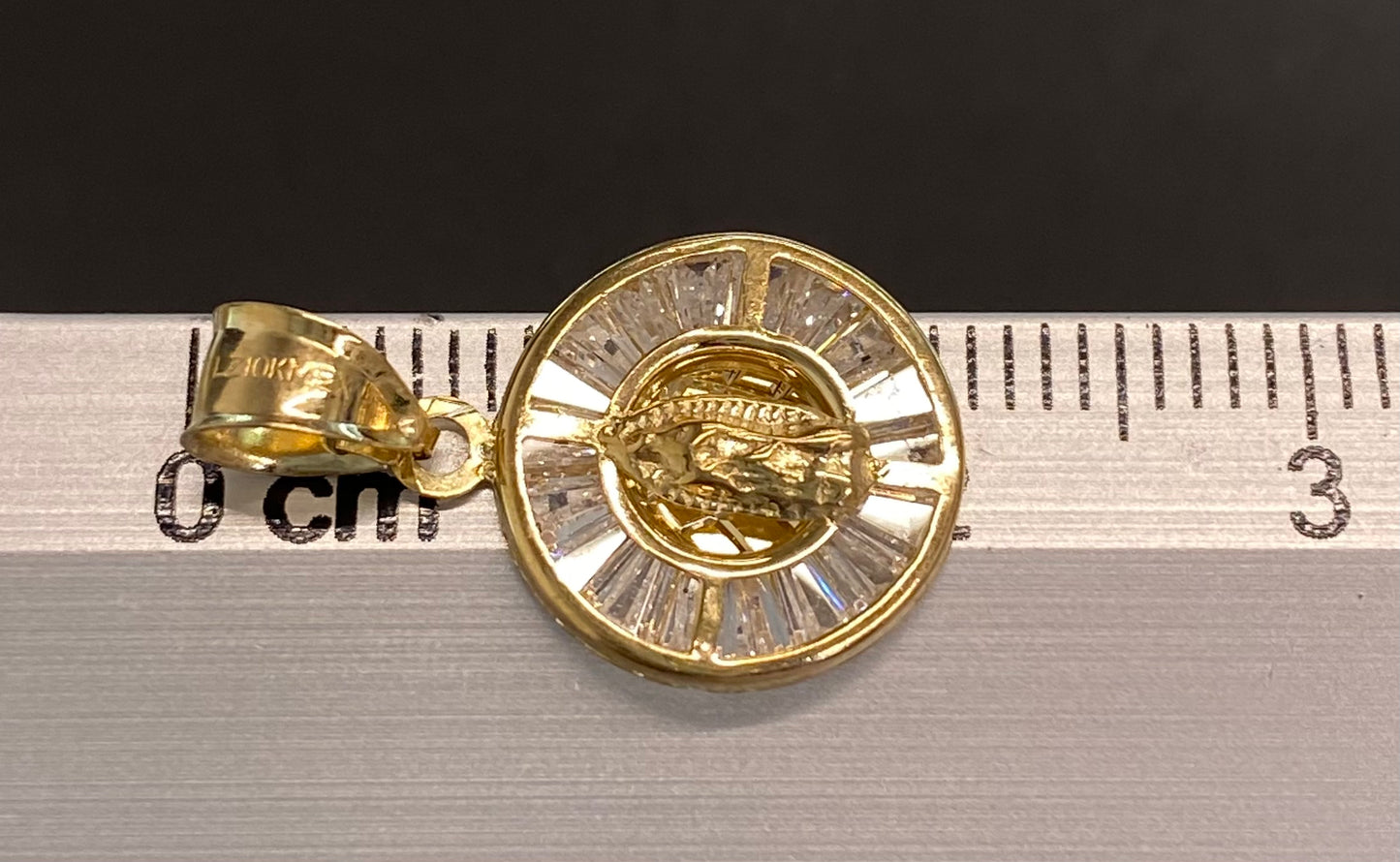 Dije oro 10k Virgencita de Guadalupe
