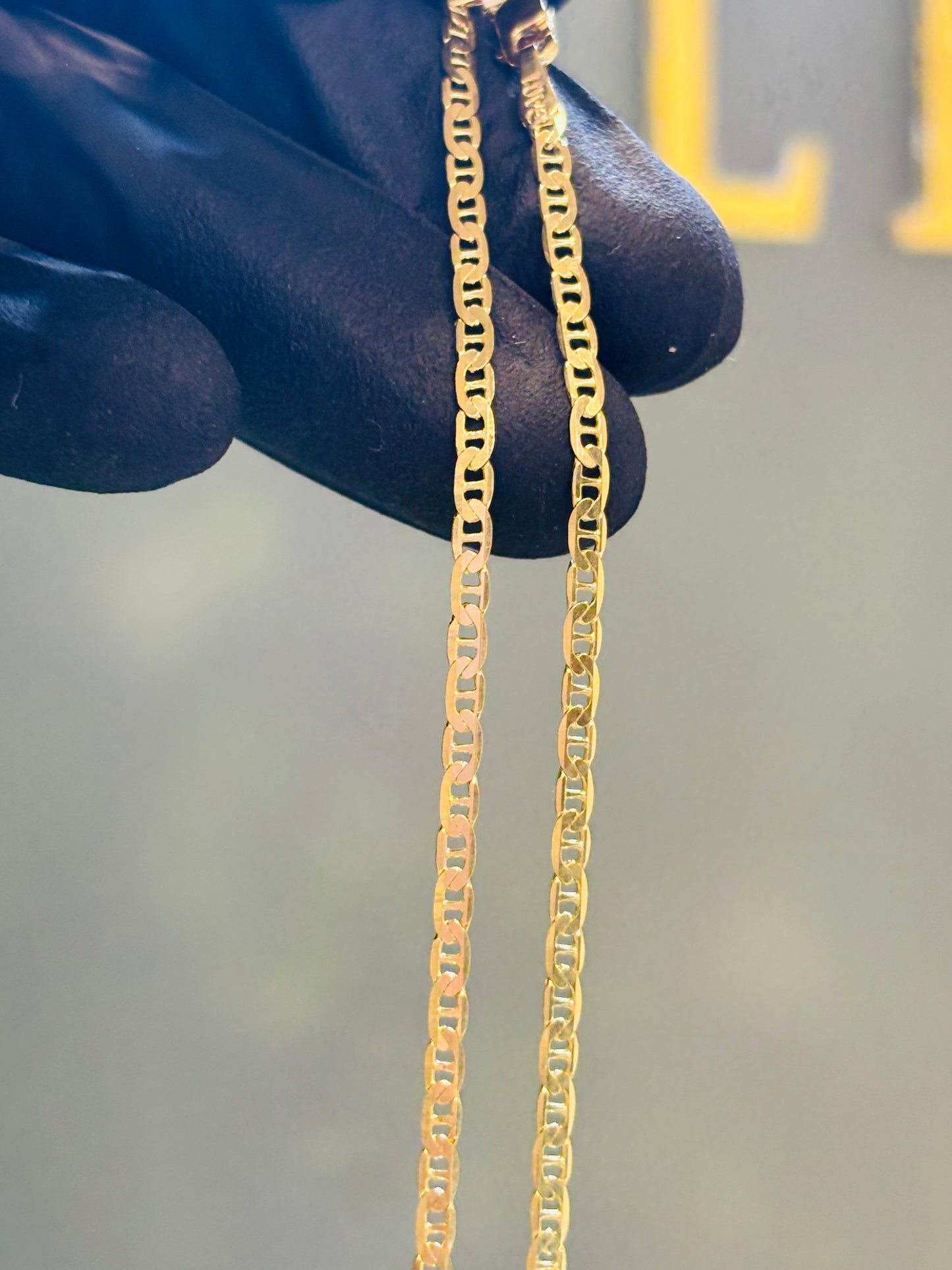 Cadena gussy oro10k