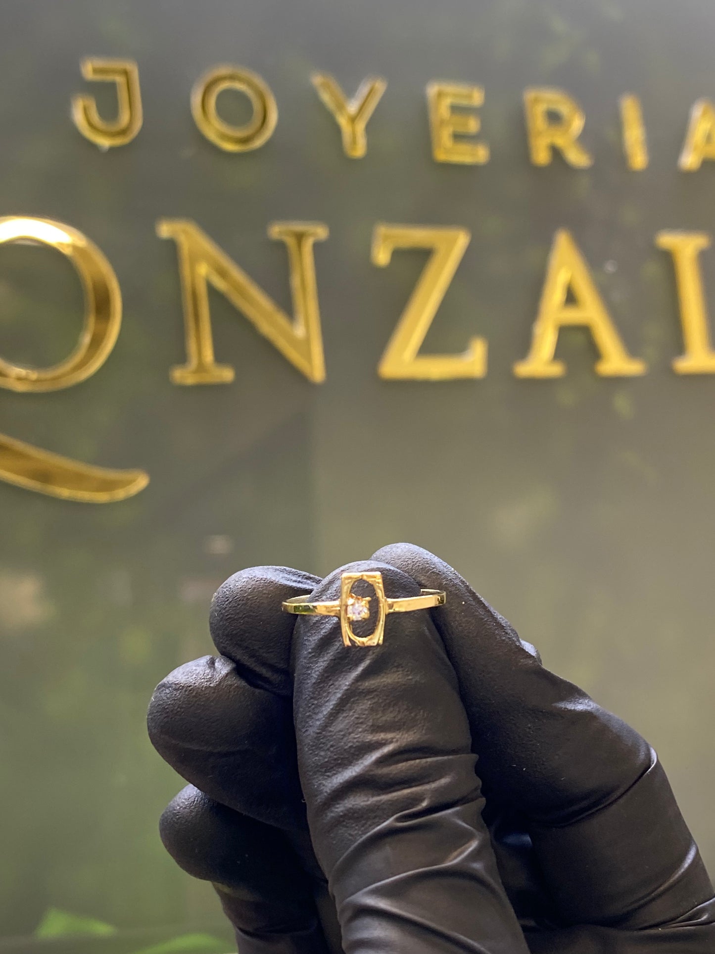 Anillo de oro 10k