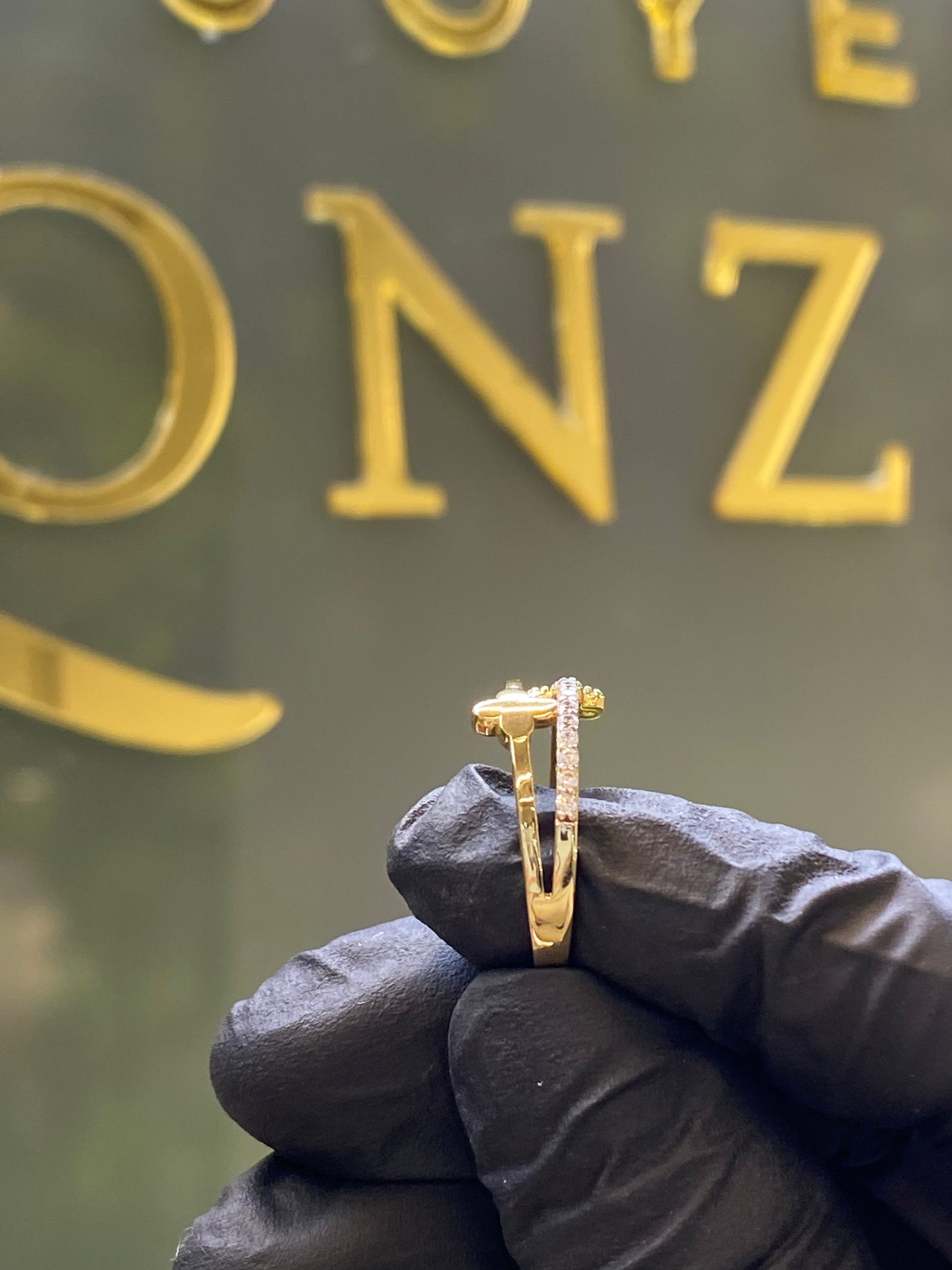 Anillo de oro 10k