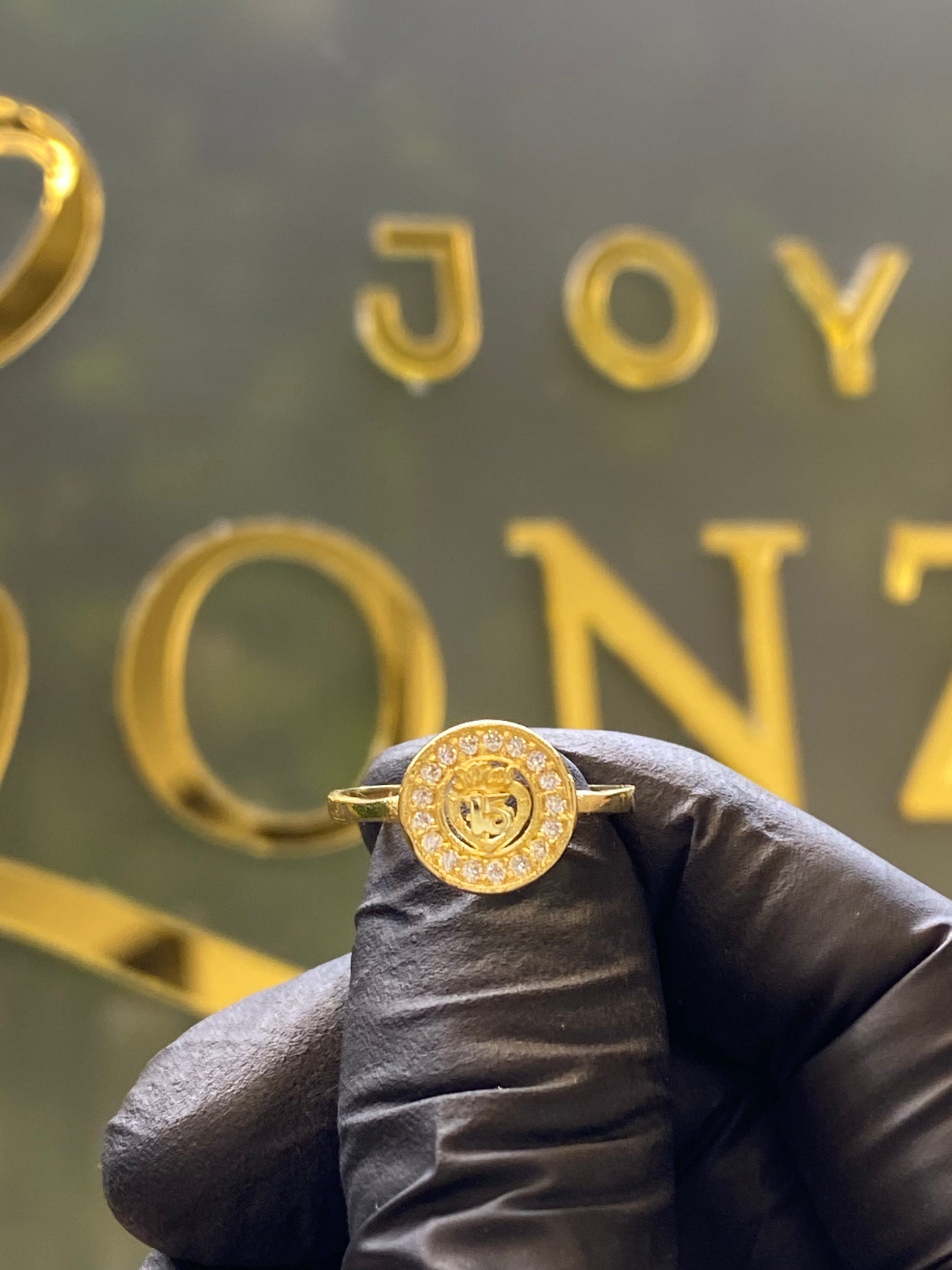 Anillo de oro 10k XV años