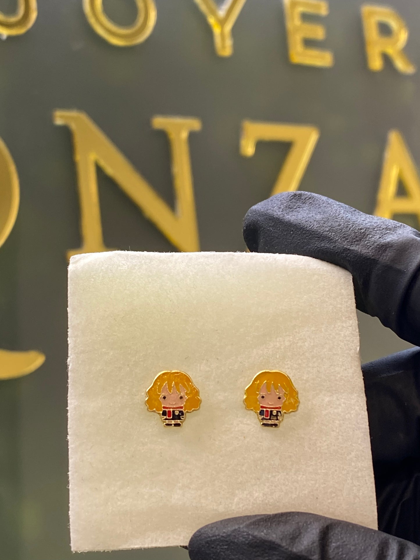 Broquel de oro 10k Hermione