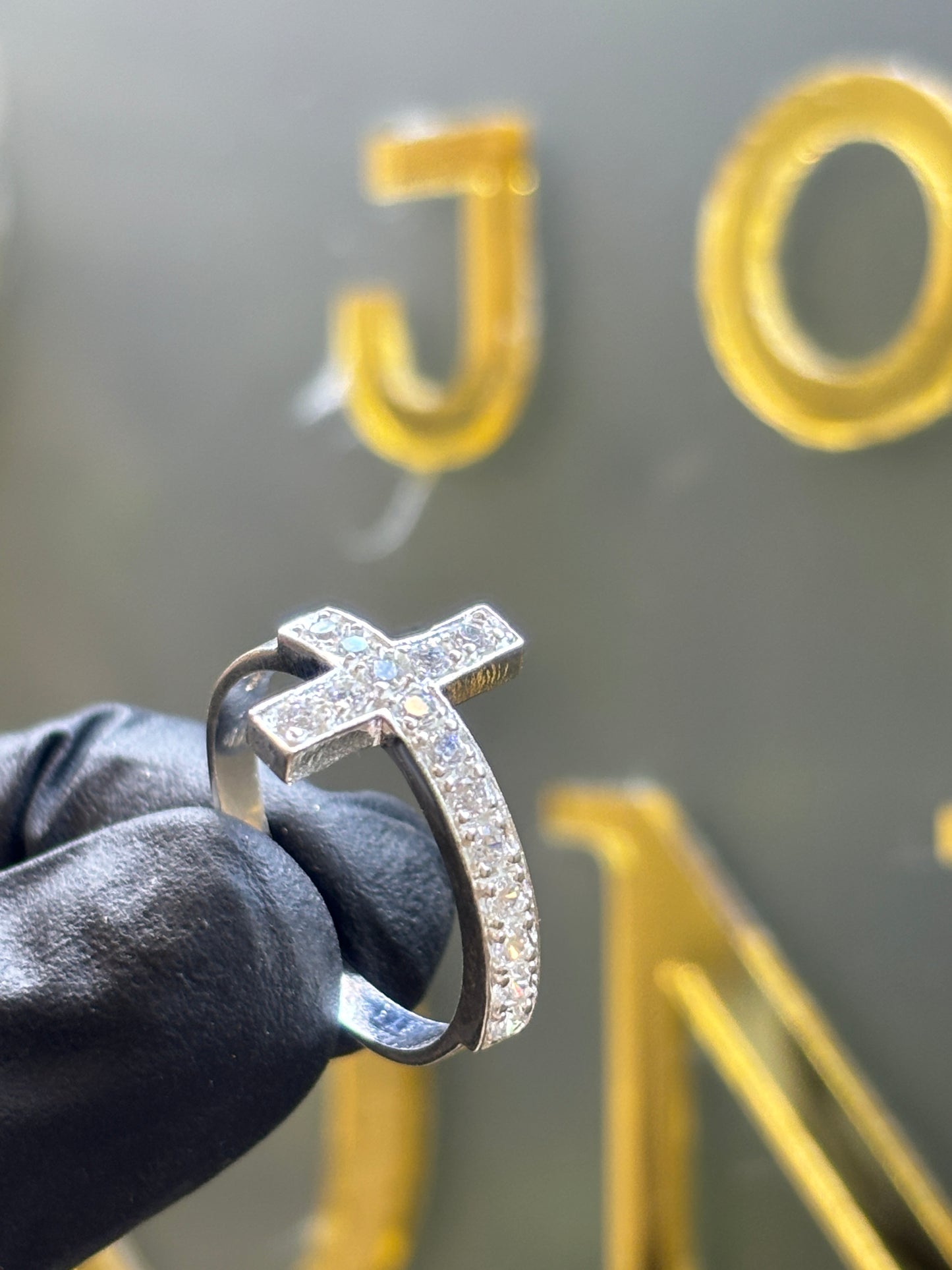 Anillo plata cruz