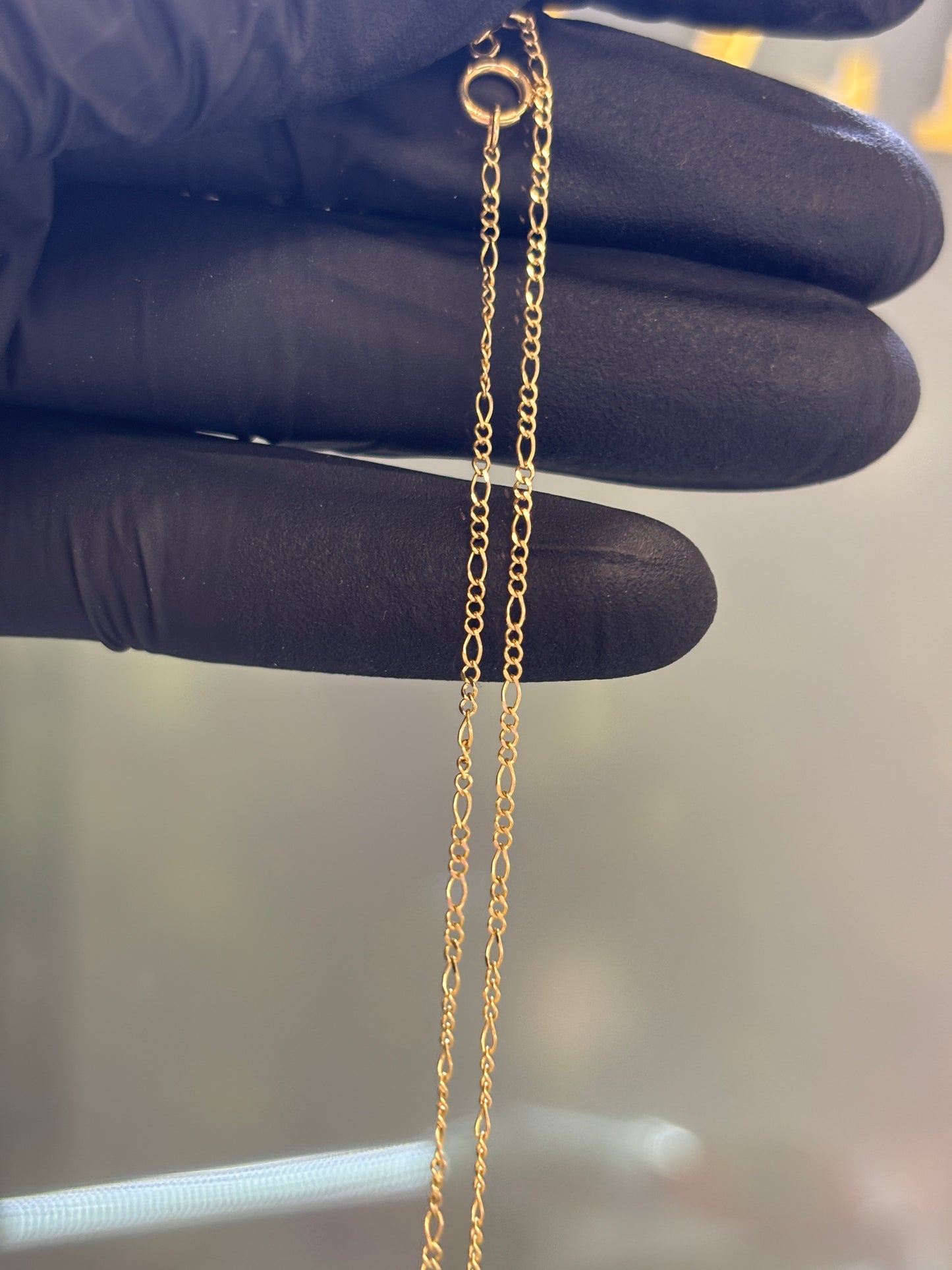Cadena Cartier de oro 10k