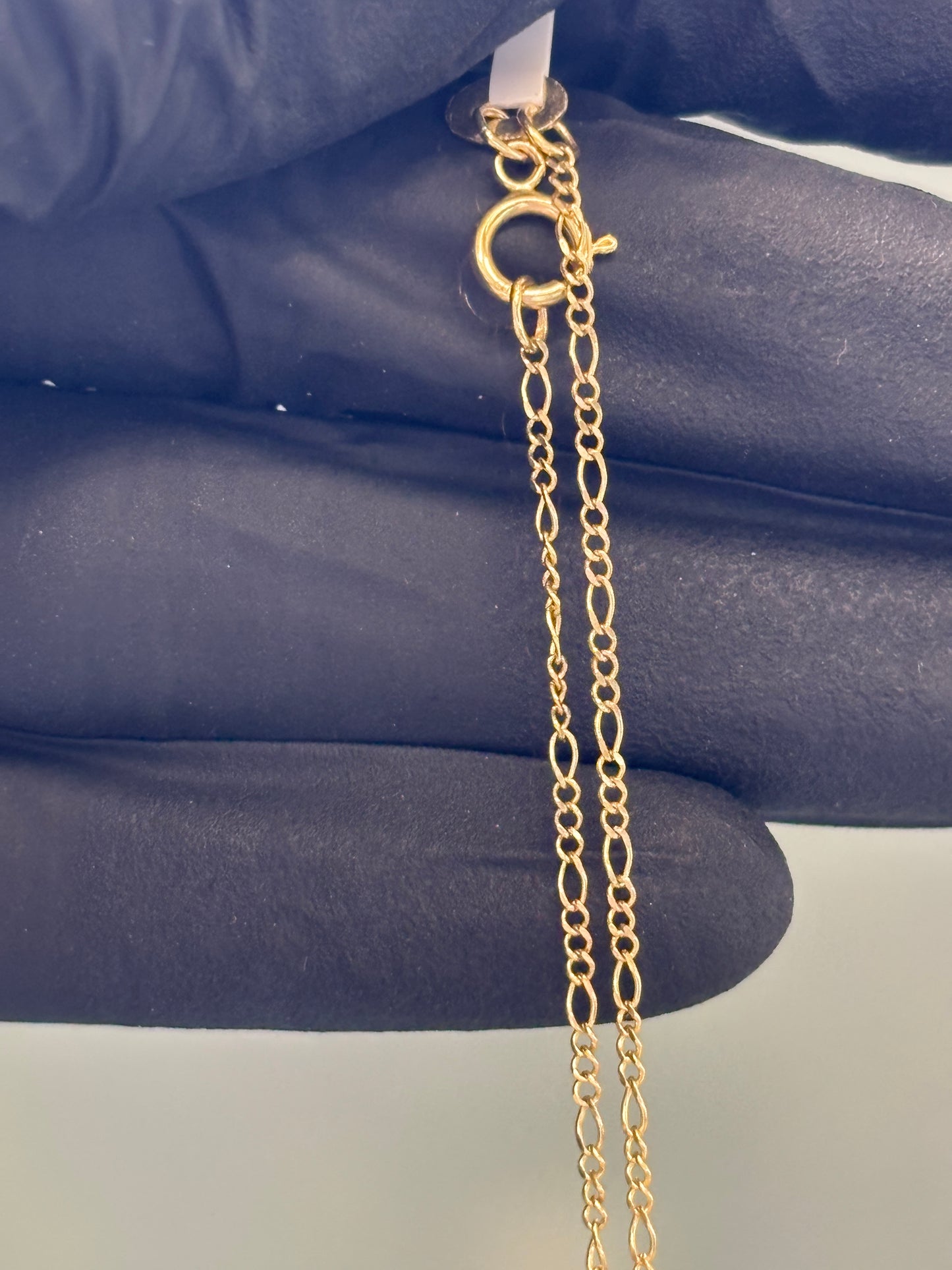 Cadena Cartier de oro 10k