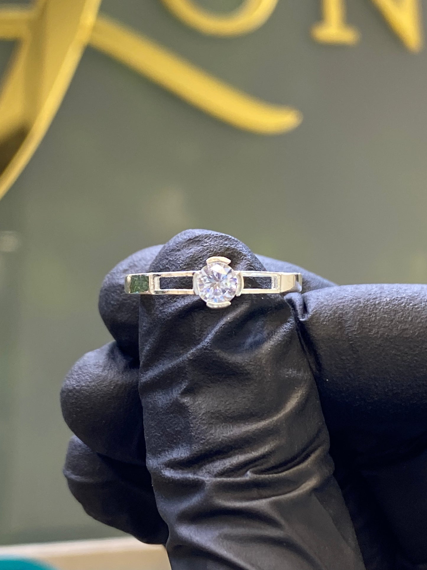 Anillo de plata