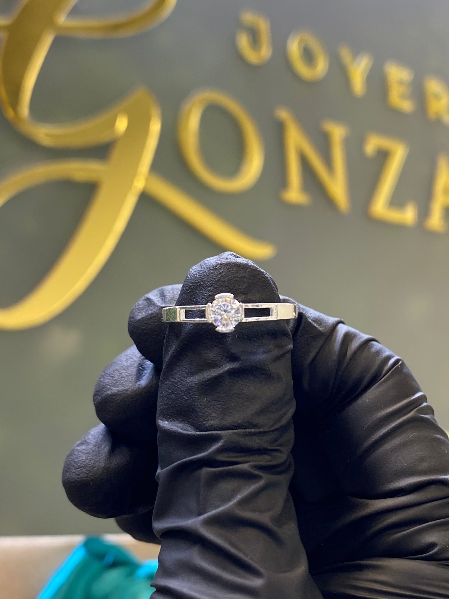 Anillo de plata
