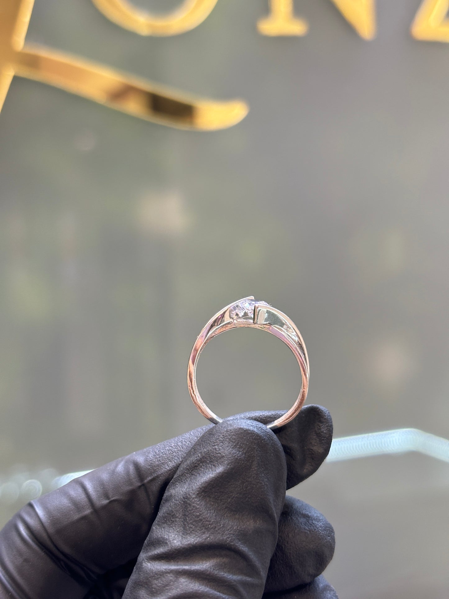 Anillo de oro 10k
