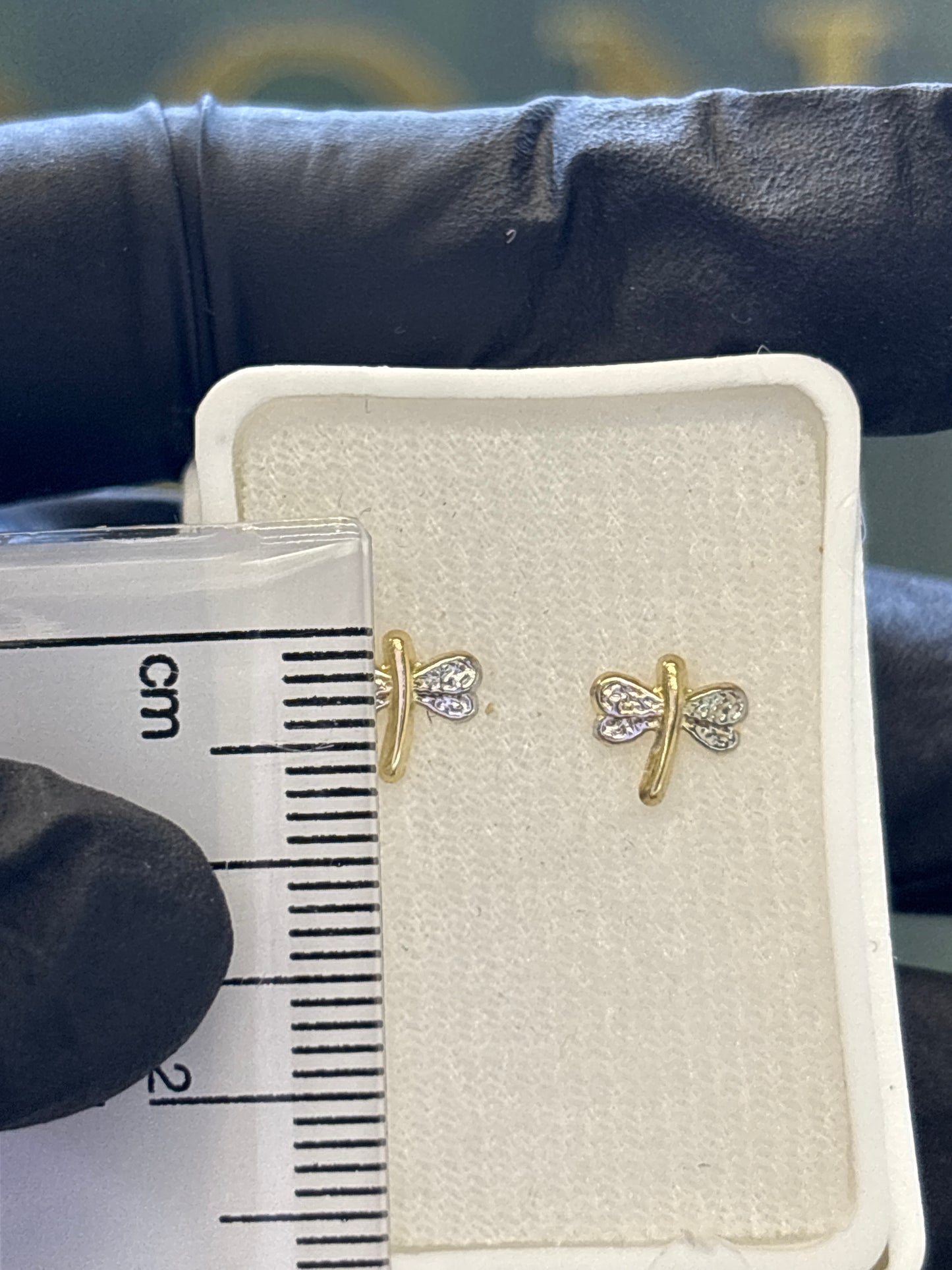 Broquel oro 10k