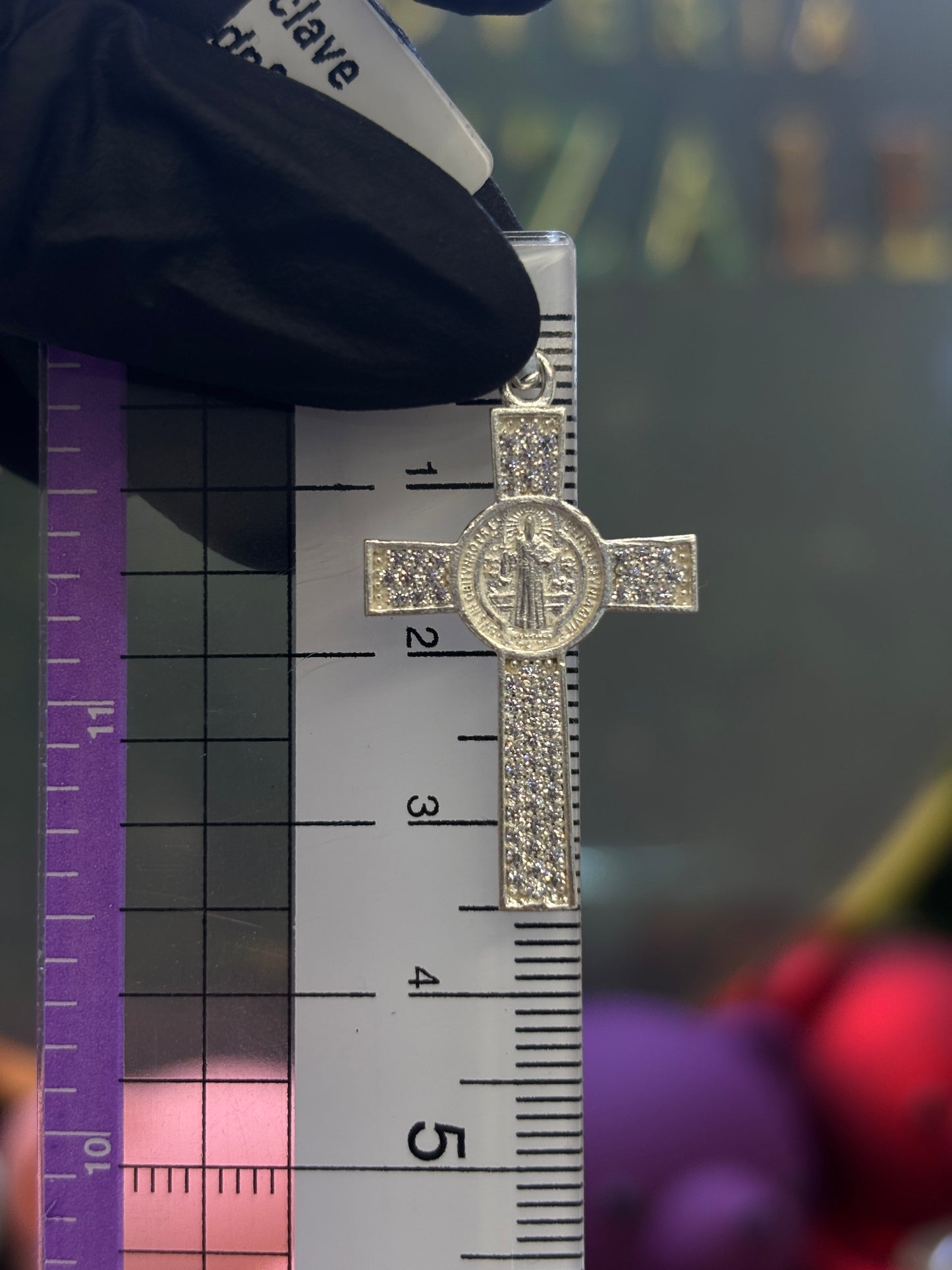 Cruz de plata San Benito