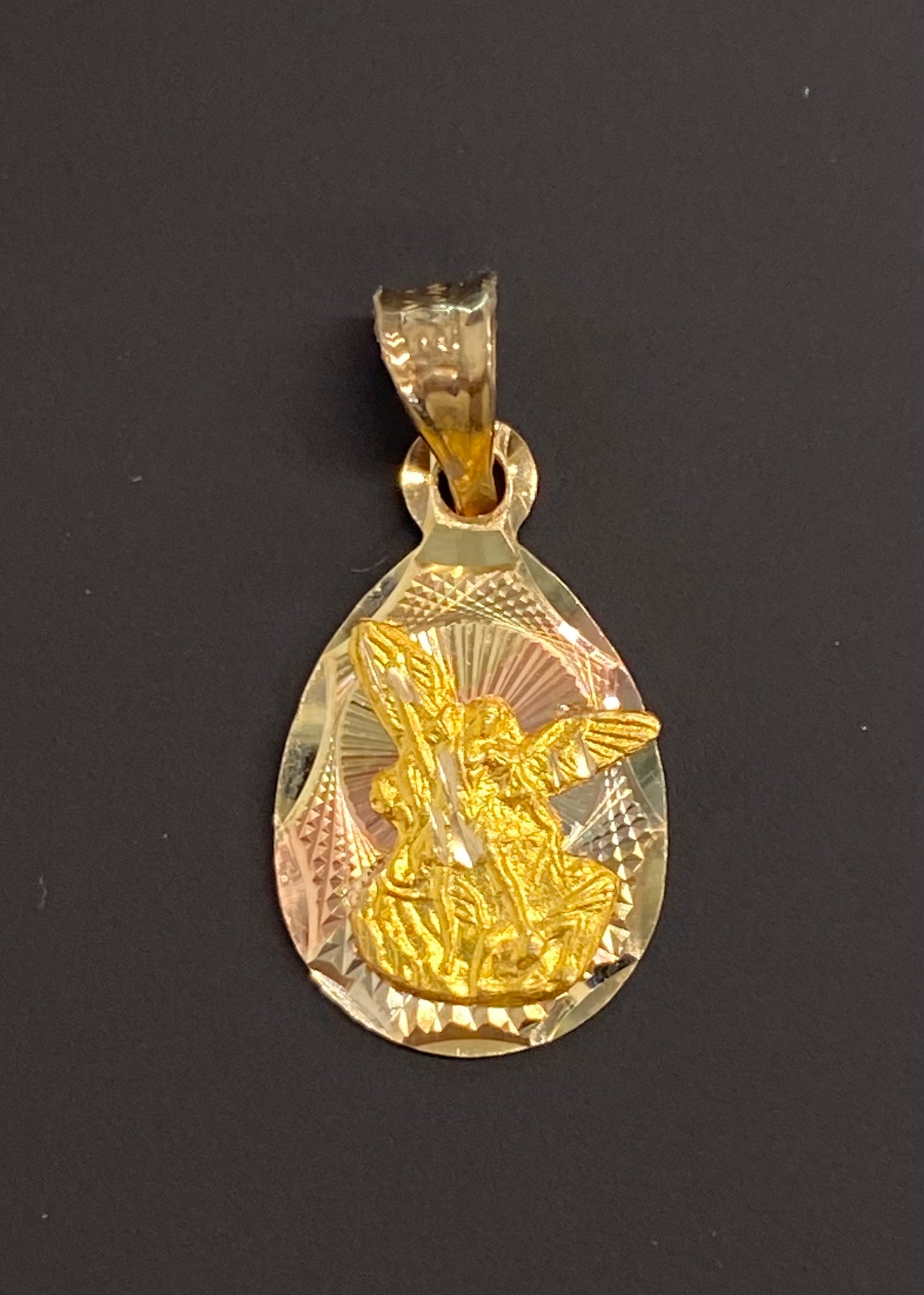 Dije oro florentino 10k medallita de San Miguel Arcángel