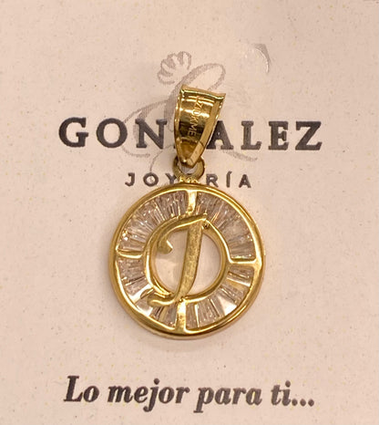Dije oro 10k inicial “J”