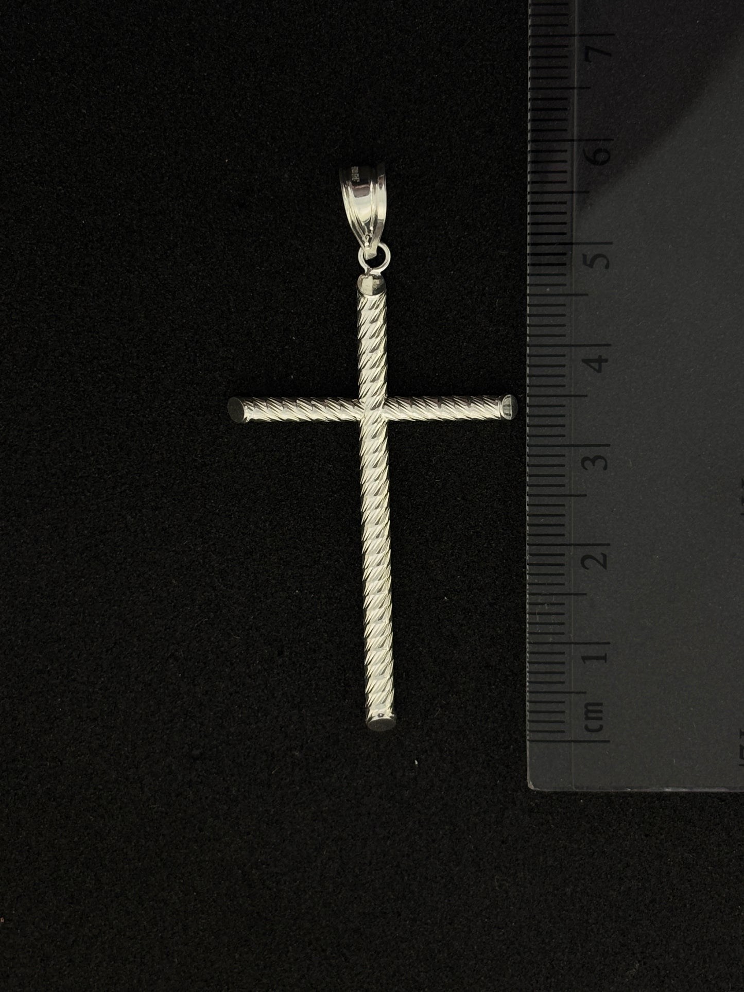 Cruz de plata ley 925