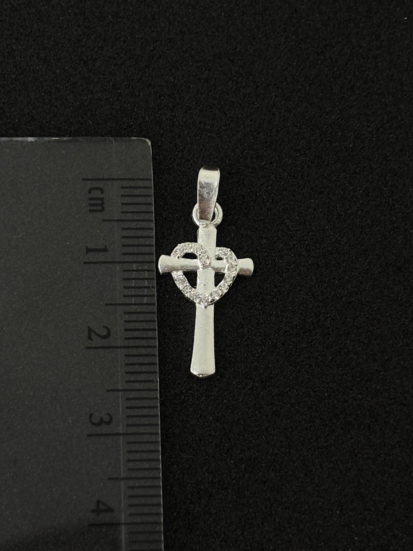 Cruz de plata 925