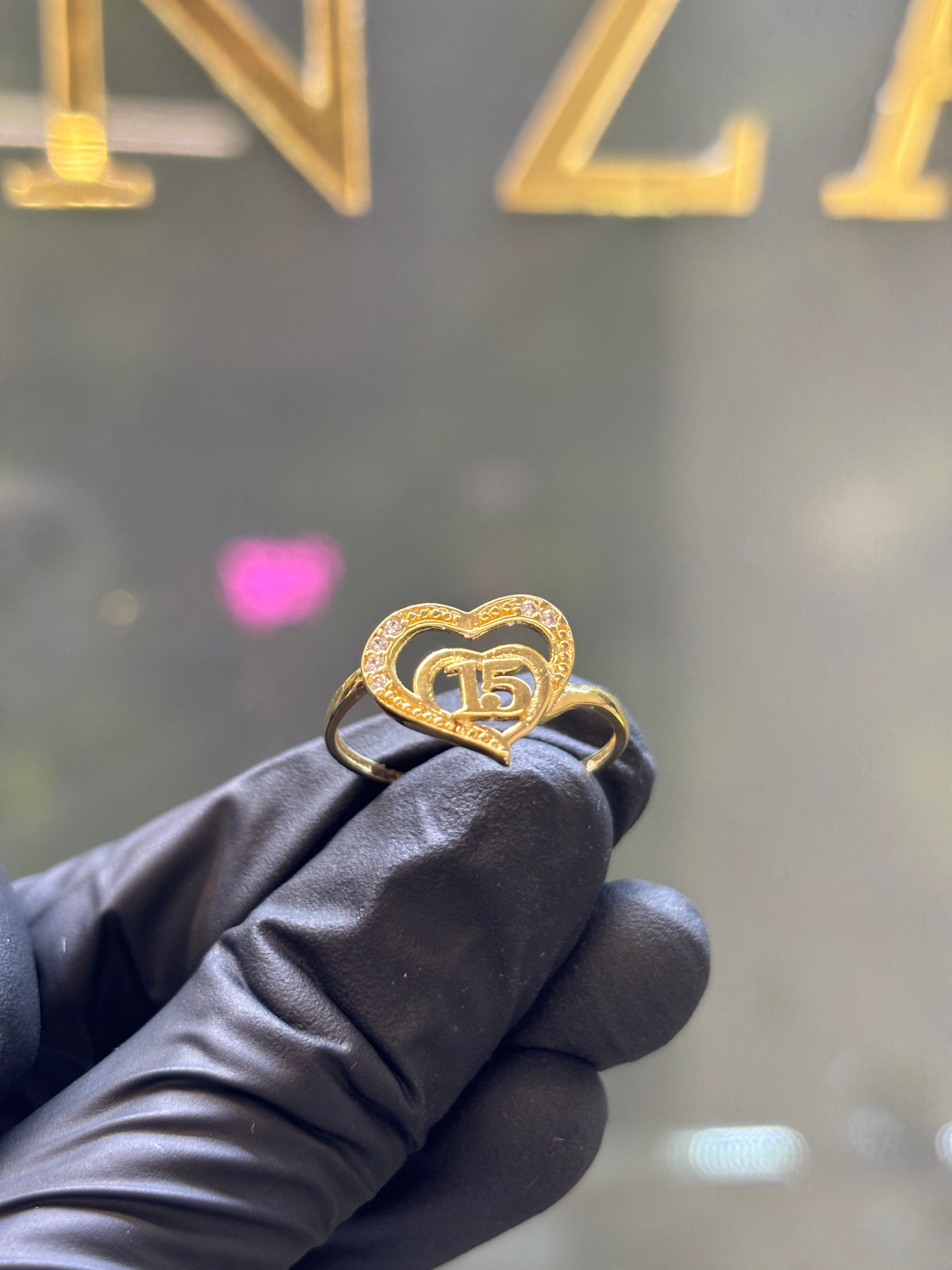 Anillo de oro 10k XV años