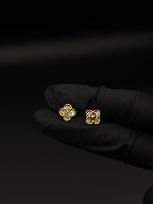 Broquel trébol oro