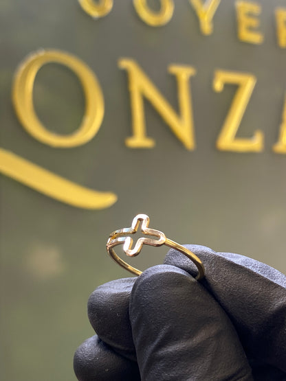 Anillo de oro 10k cruz