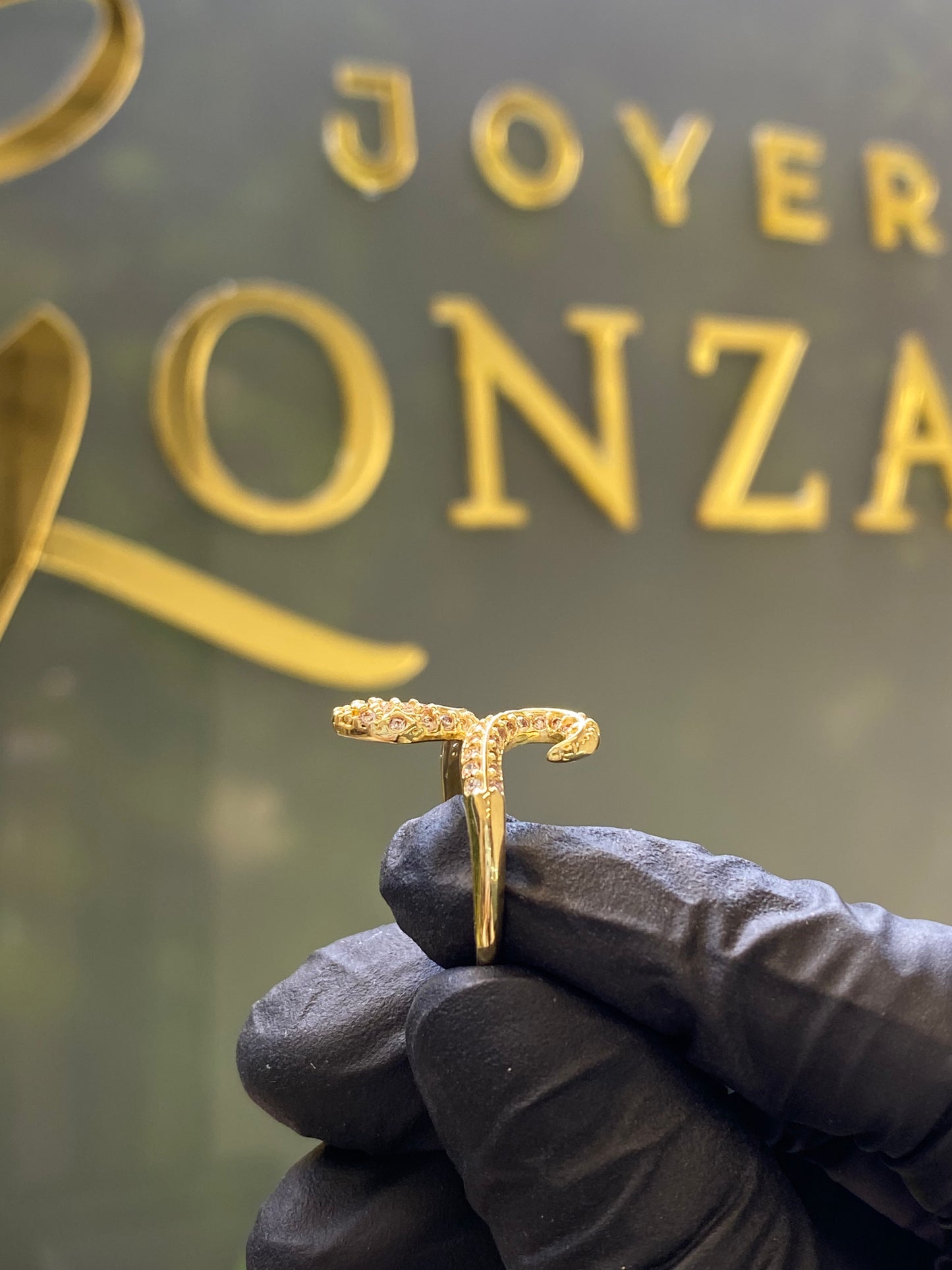 Anillo de oro 10k serpiente