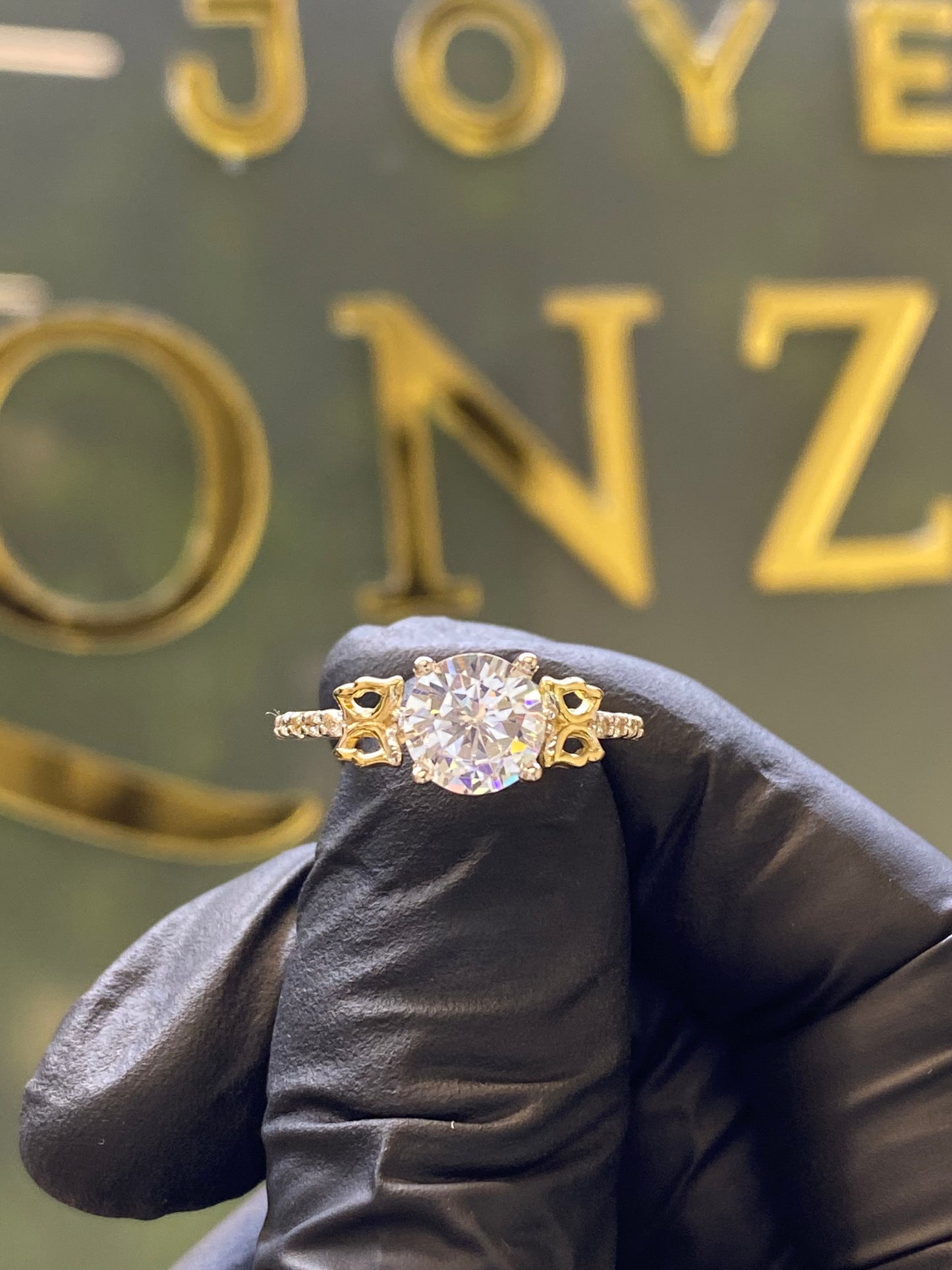 Anillo de oro 10k compromiso