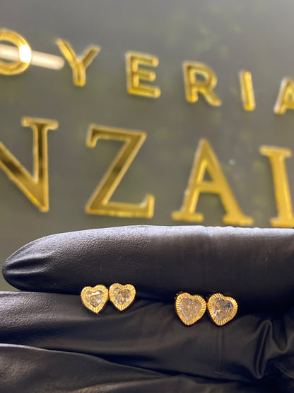 Broquel de oro 10k corazón