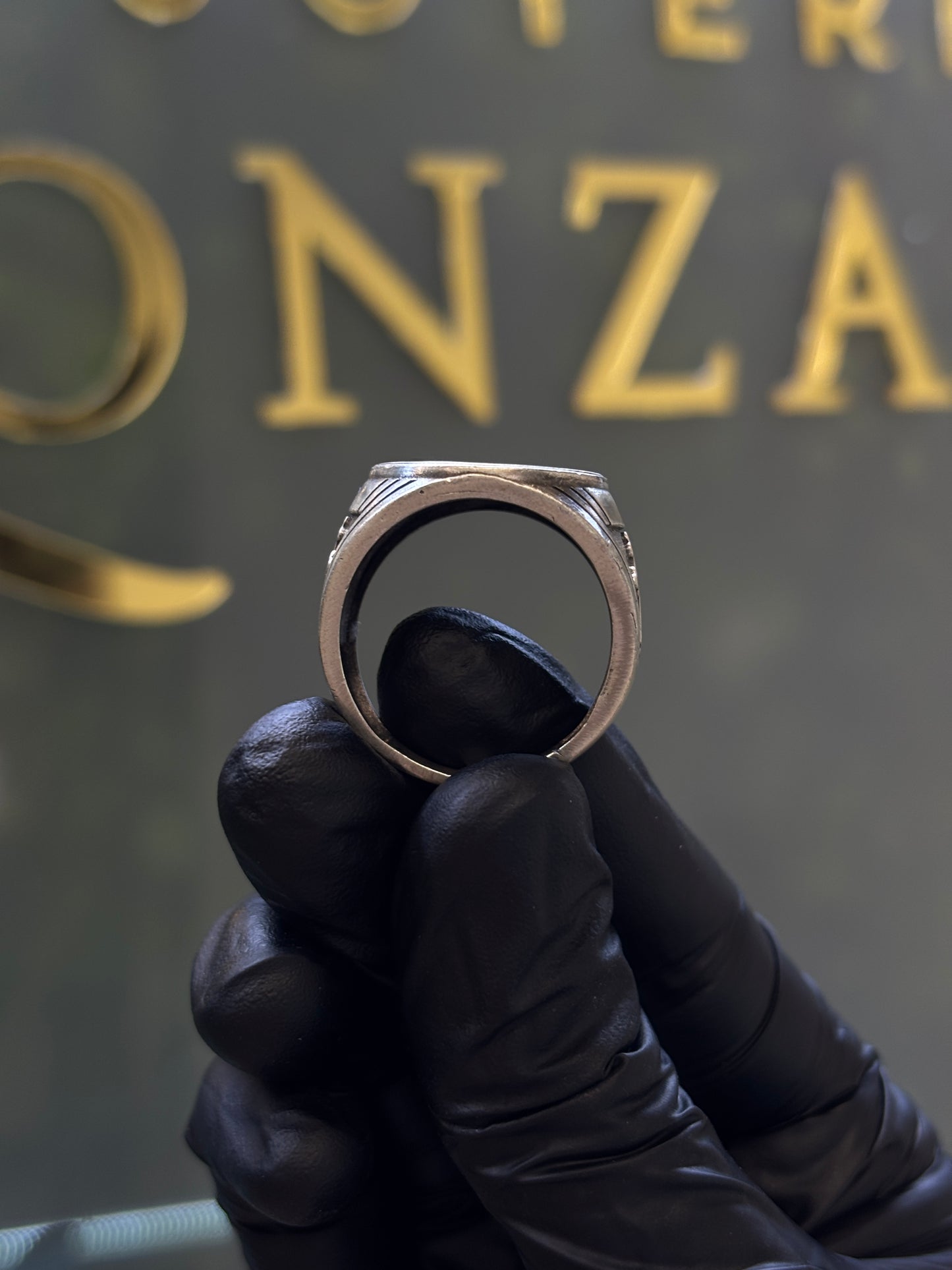 Anillo san Benito plata