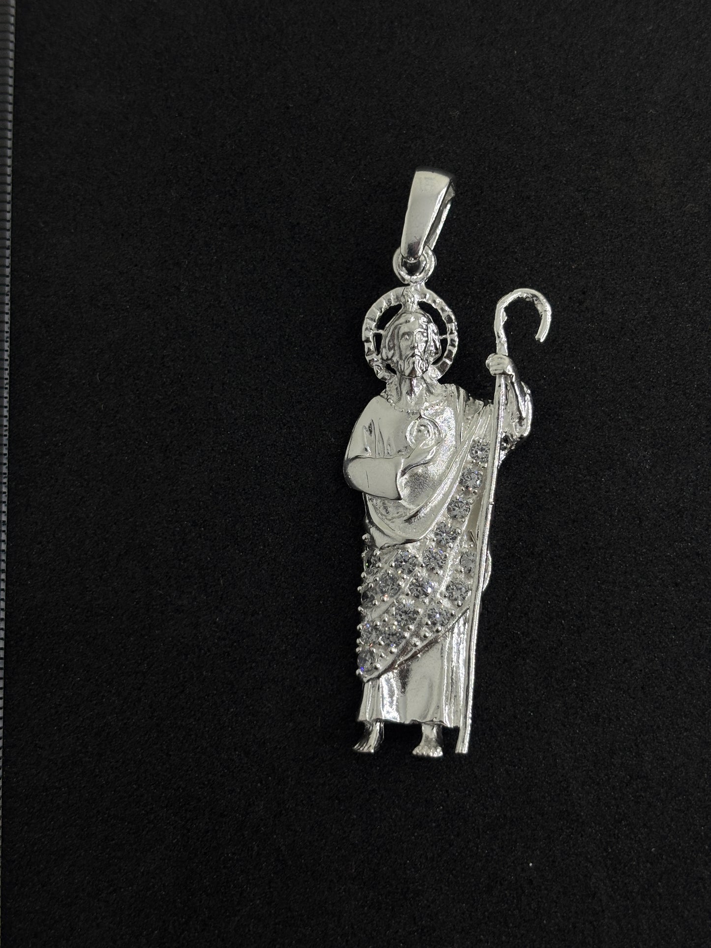 Dije de plata san judas