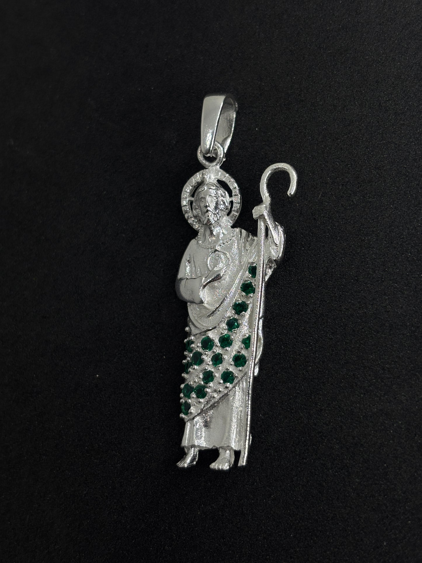 Dije de plata san judas