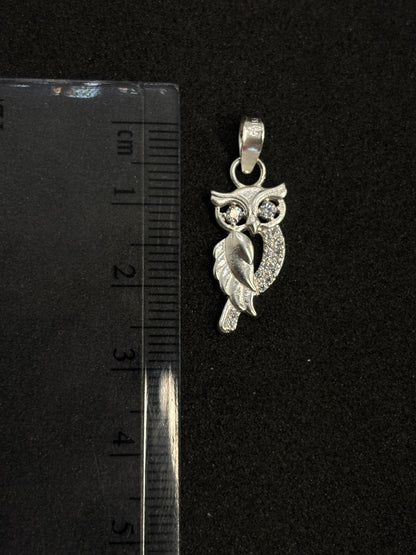 Dije plata búho