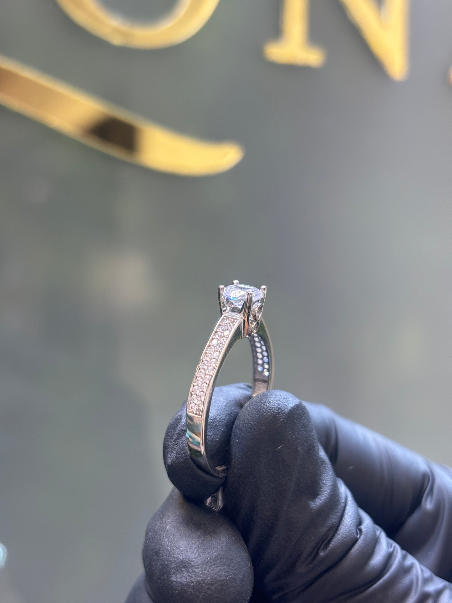 Anillo de oro 10k compromiso