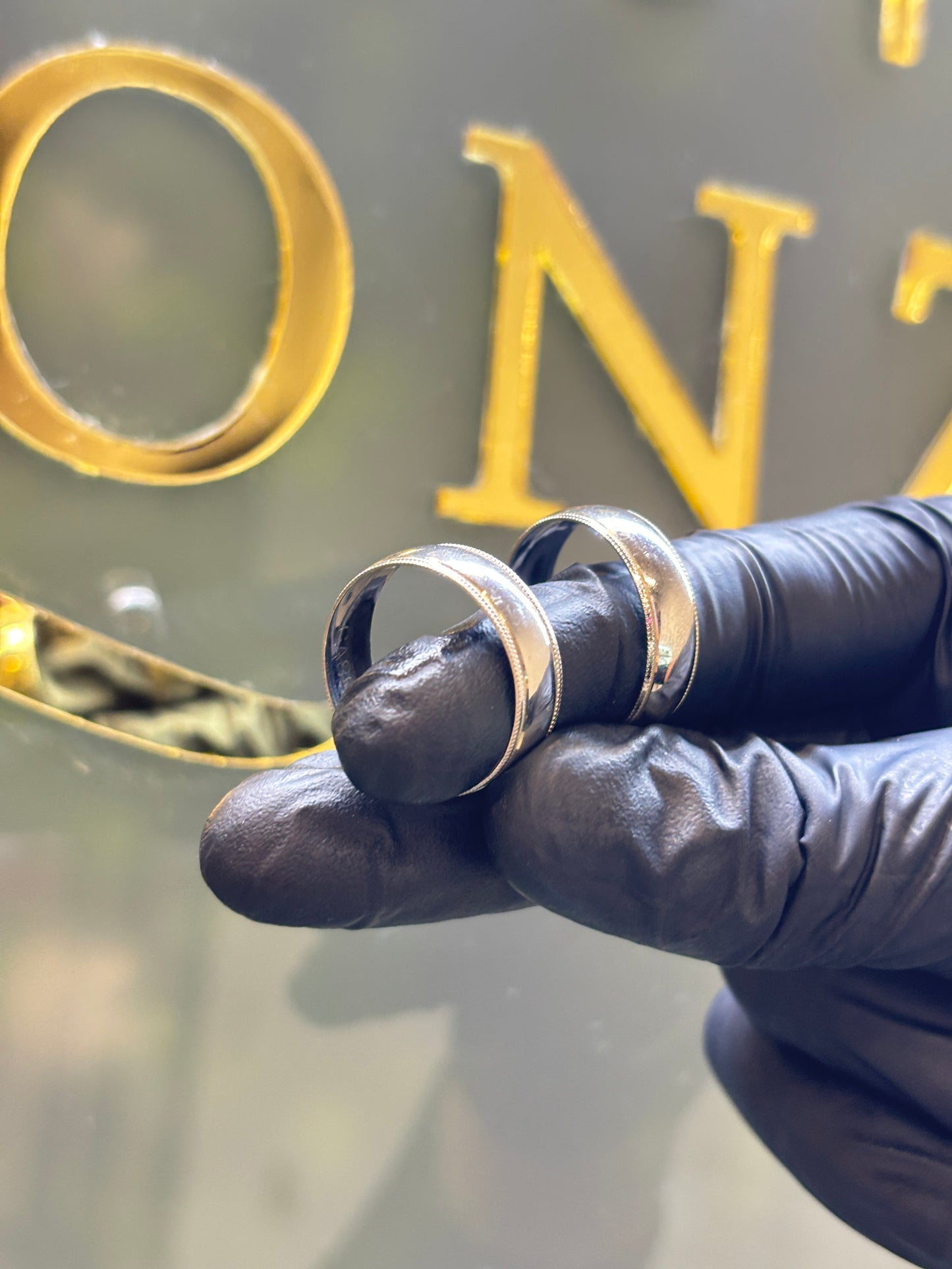 Argolla oro10k lisa carrucha bco